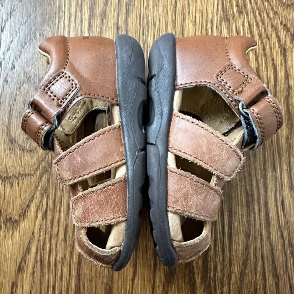 Stride Rite Archie brown leather sandals, toddler size 4